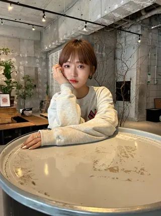 ショート カラー 一ノ瀬 暁のヘアスタイル