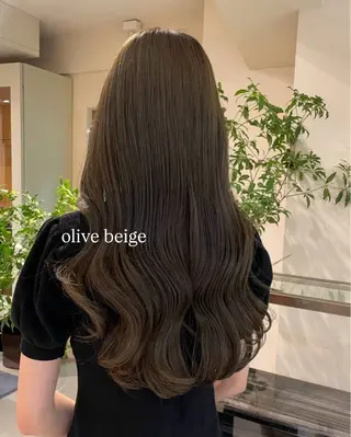 ロング カラー 似合わせ×くすみ カラー🤎yuukaのヘアスタイル