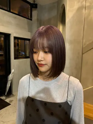 ショート カラー 小西 萌々香のヘアスタイル