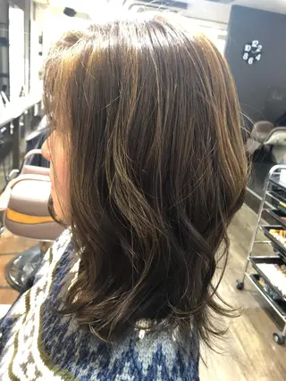 ミディアム カラー pep natsumiのヘアスタイル