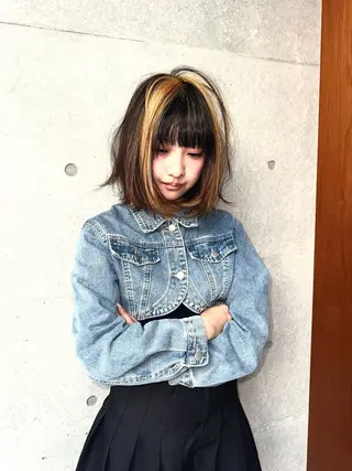 ショート カラー デザインカラー⭐︎★ 🐆hyo🐆のヘアスタイル