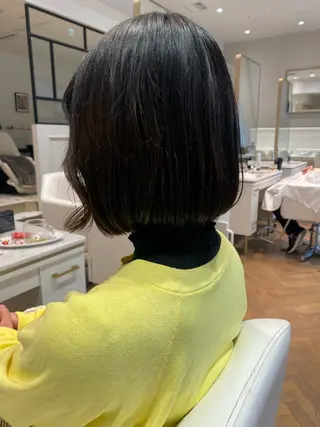 ミディアム 増井 彩乃のヘアスタイル