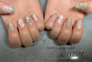 ネイル LAVISH nail salonのヘアスタイル