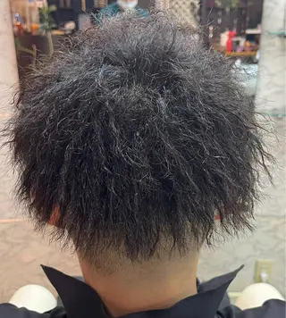 ミディアム パーマ メンズ 熊谷 拓海のヘアスタイル