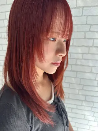 ミディアム カラー 松永 果菜のヘアスタイル