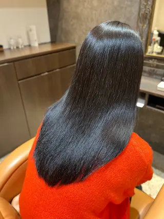 ロング 加藤 桃果のヘアスタイル