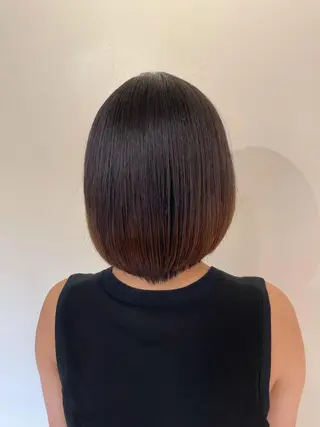 ミディアム 美髪矯正・ブリーチ 矯正🫧秋元ゆたかのヘアスタイル