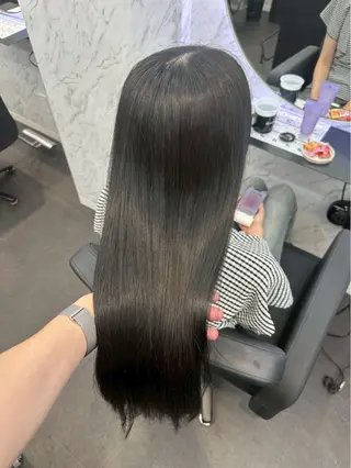 カラー ⋆✦ Leon カット¥1100のヘアスタイル