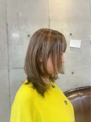 ミディアム たなか なおのヘアスタイル