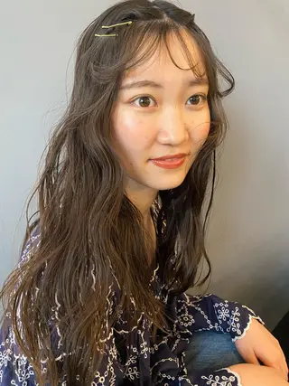 ミディアム カラー 砂原 ひよりのヘアスタイル