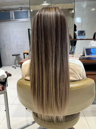 カラー 艶カラー 梨菜💜のヘアスタイル