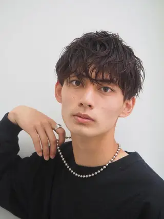 メンズ 波巻き/ツイスパ ⭐️岡安のヘアスタイル