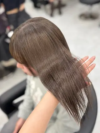 ミディアム カラー ヘアアレンジ 縮毛矯正🤍 盛れるボブ/ひかりのヘアスタイル