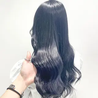 ロング カラー ブリーチ縮毛矯正加藤 赤み無し透明感ヘアのヘアスタイル