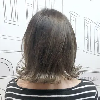 ショート カラー TOMOKA 艶髪/透明感カラーのヘアスタイル