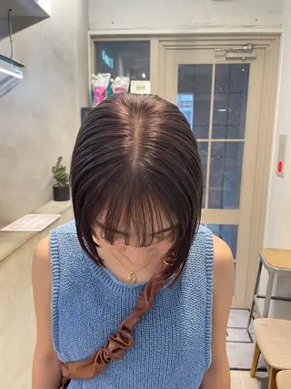 ショート カラー ミルクティー× グレージュMOMOのヘアスタイル