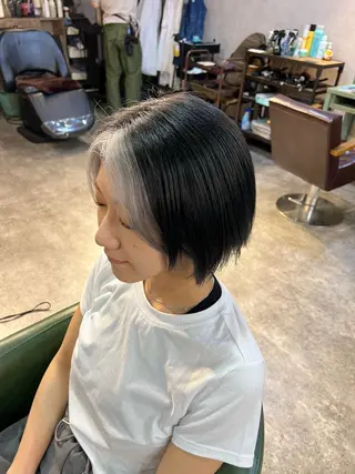 ショート カラー 水野 亨祐のヘアスタイル