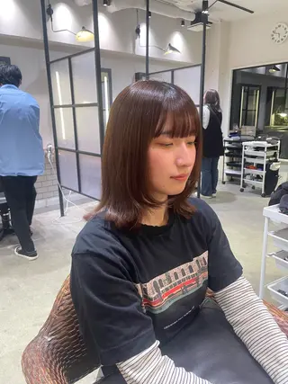 セミロング 暖色カラー🤎Red Neo meiのヘアスタイル