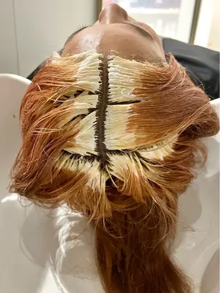 ミディアム カラー レイヤー専門家 ダブルカラー修のヘアスタイル