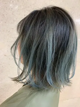 ミディアム カラー 菅村 勇亮のヘアスタイル