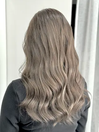 カラー 近江 直毅のヘアスタイル