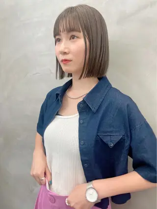 ショート カラー レイヤーカット 🪩yurikaのヘアスタイル