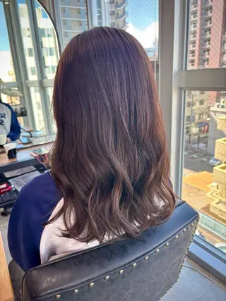 セミロング 伊藤 優花のヘアスタイル