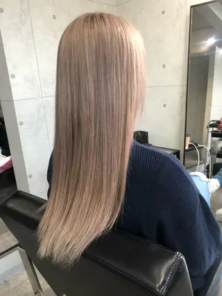 セミロング REVE美容室 REVEマツエクのヘアスタイル