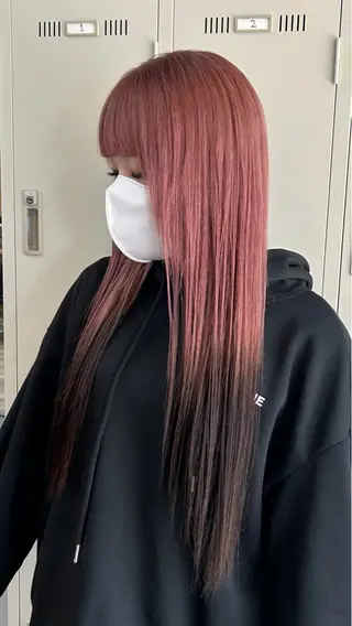 ロング カラー 神田 姫奈のヘアスタイル