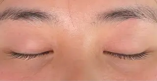 マツエク・マツパ Luo 米泉店 ¨̮ 松山采加の眉毛・アイブロウイメージ