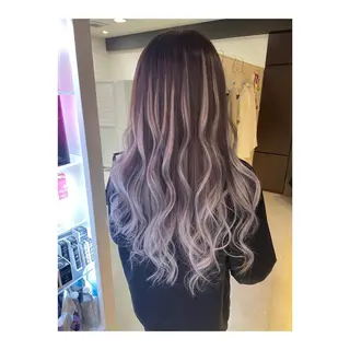 ロング カラー Caracore なんば店のヘアスタイル