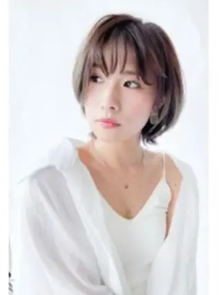 ショート 須賀 知穂のヘアスタイル