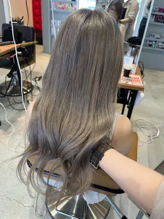 ロング u n aのヘアスタイル