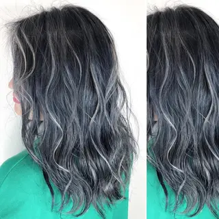 ミディアム カラー JuNブリーチに 縮毛矯正するプロのヘアスタイル