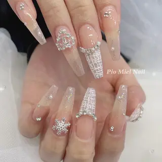 ネイル HANA 長さだしのネイルデザイン