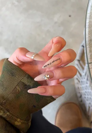 ネイル 🌿WOLTOKYO 池袋🌿miyuのネイルデザイン