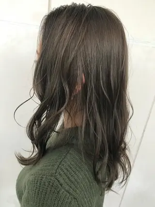 セミロング カラー 髪質改善will hairdesignのヘアスタイル