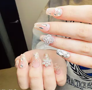 ネイル ネイルサロン lotusのネイルデザイン