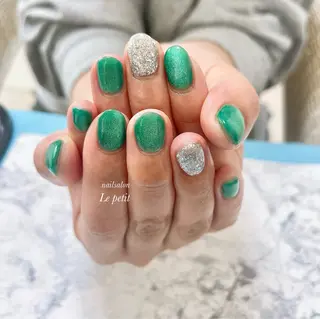 ネイル 石野 広佳のネイルデザイン