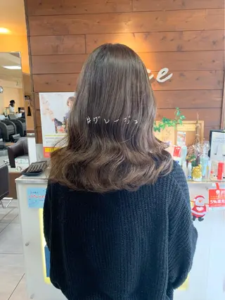 ミディアム 🫧艶髪カラー🫧 森本くるみのヘアスタイル