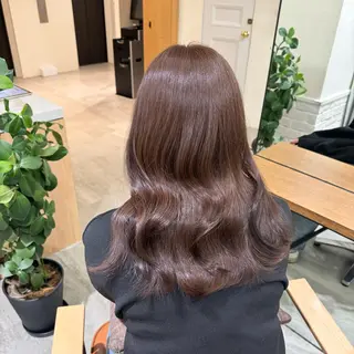 ロング ハイトーン/透明感 カラー/レイヤーのヘアスタイル