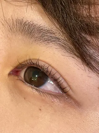 マツエク・マツパ 井上 真里奈のヘアスタイル