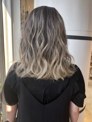 ミディアム カラー welring hair salonのヘアスタイル