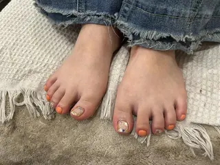 ネイル 新人ネイリスト yuaのネイルデザイン