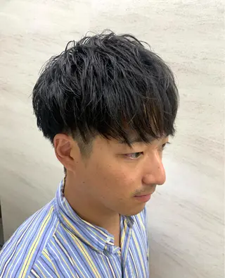 ミディアム メンズ 足立 遼太朗のヘアスタイル