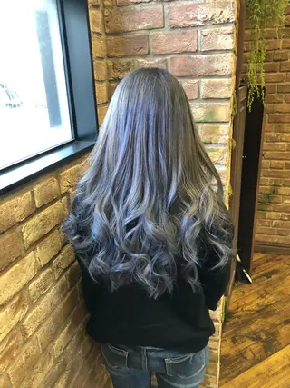 ロング 浜田 敦史のヘアスタイル