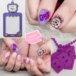 ネイル R inのネイルデザイン