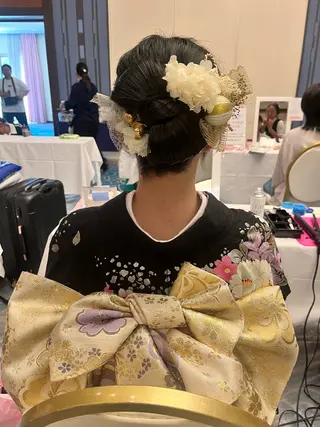 ヘアアレンジ 玉城 里奈の眉毛・アイブロウイメージ