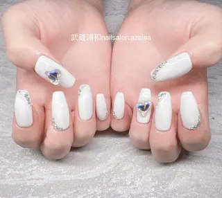 ネイル R inのネイルデザイン