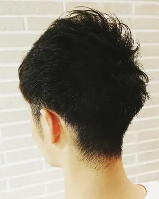 メンズ カラー パーマ ヘアアレンジ ブリーチ/ヘアケア/ 艶髪/イギチハルのヘアスタイル